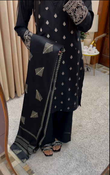 Blackish shade Luxury Dhanak 3Pc Emb suit