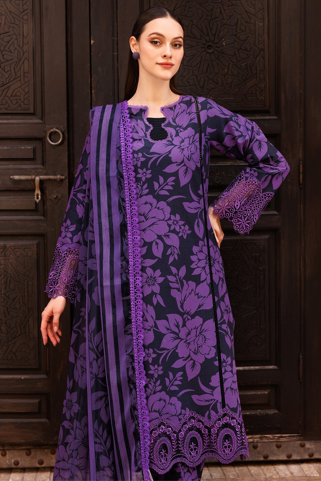 FARASHA| Unstitched Purple premium Lawn 3pcs With LAWN Dupatta Eid Collection & Patches
