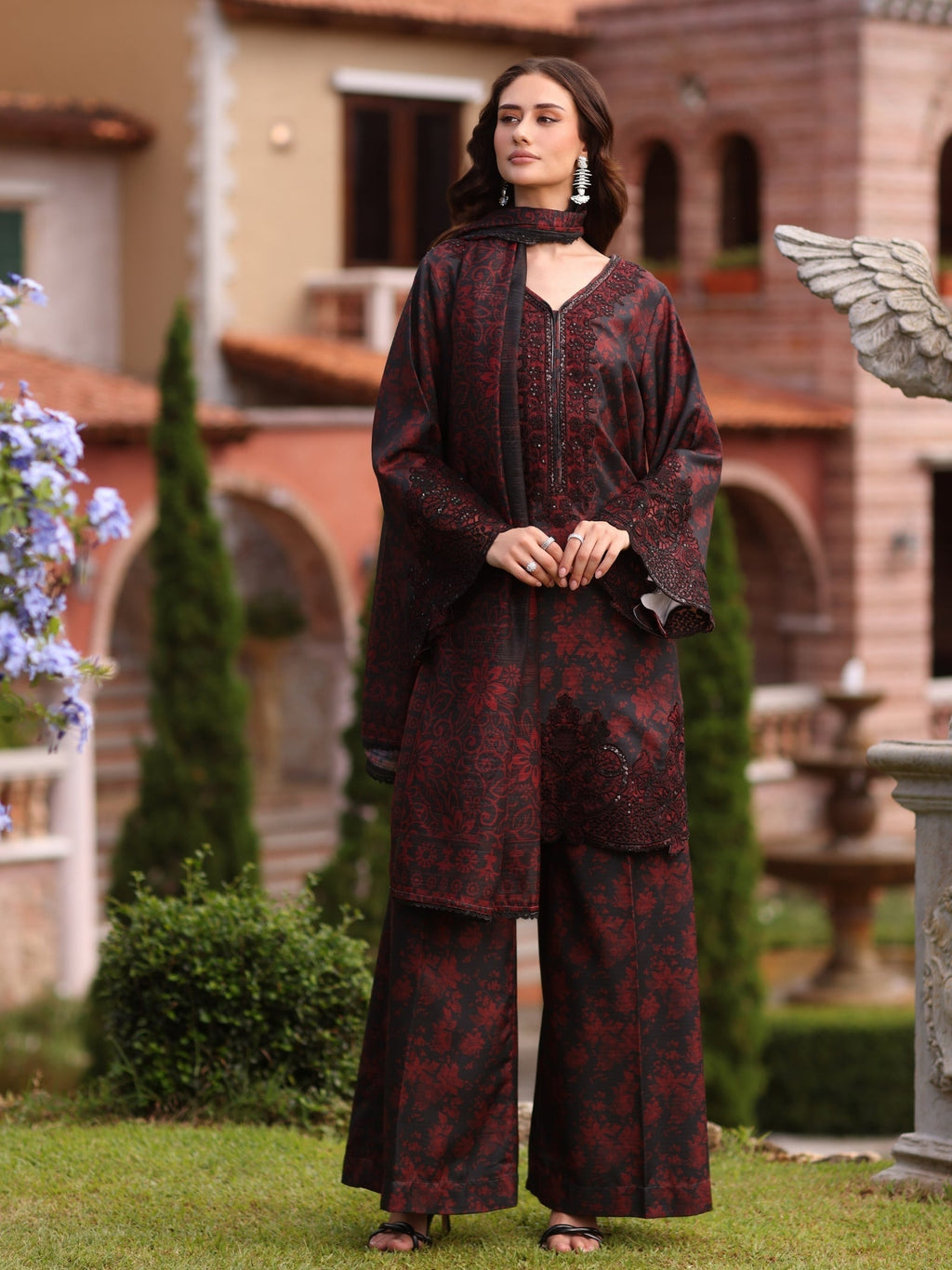 MOHAGNI | Unstitched Lawn Digital Printed 3pcs With Chiffon Dupatta & Patches Eid Collection