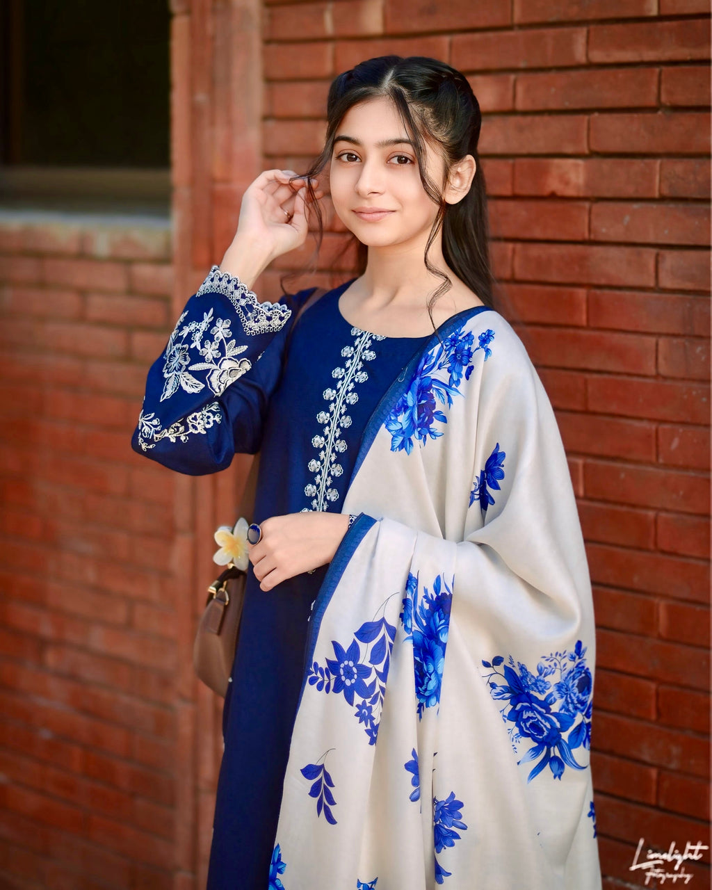 Luxury Dhanak Emb 3Pc D-06