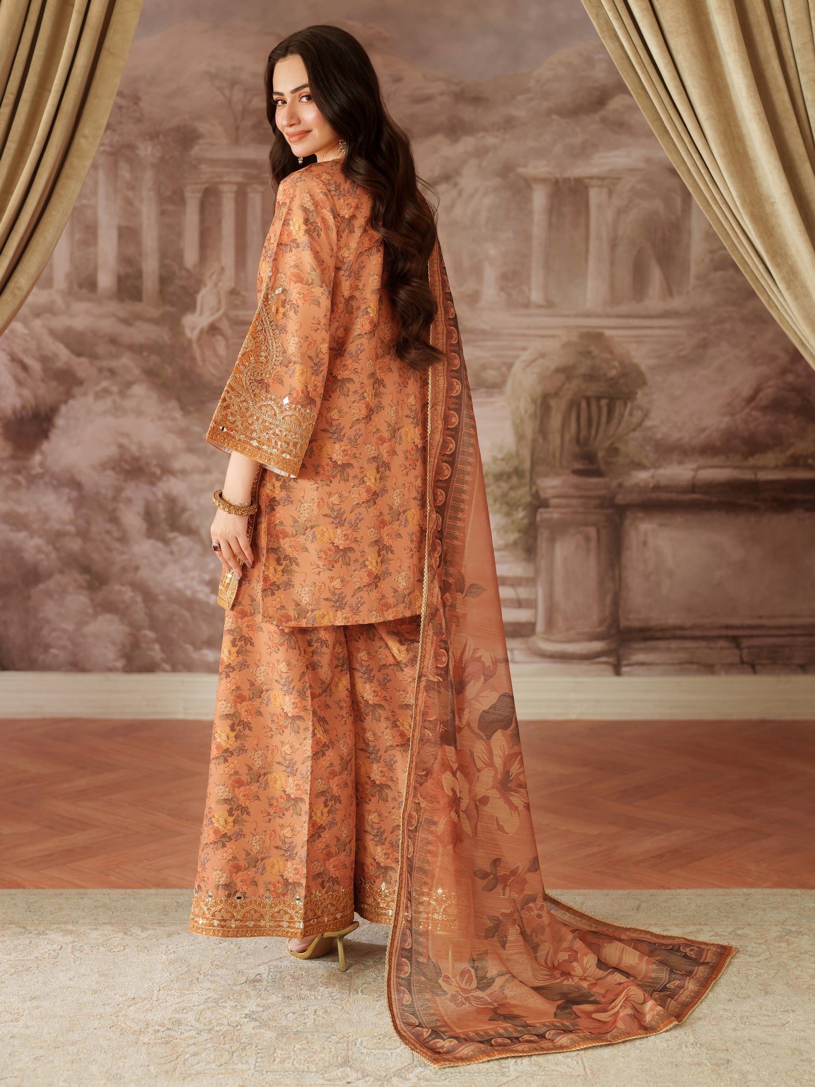 Mohagni | Unstitched 3PCS LAWN Digital Print 3pcs With CHIFFON READY TO WEAR DUPATTA & Patches