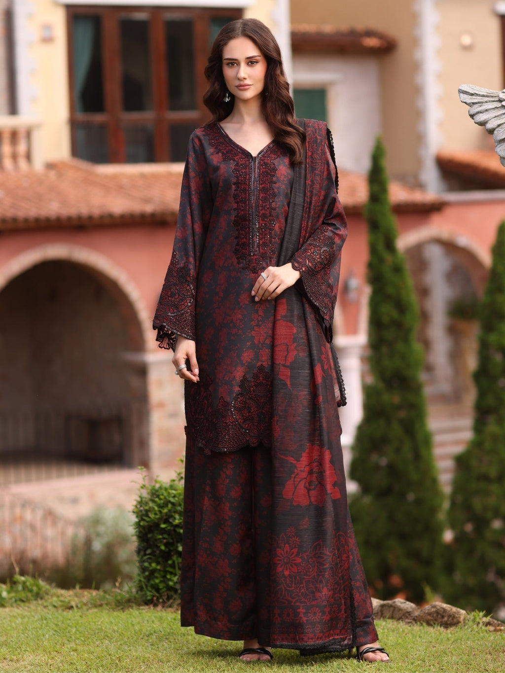 MOHAGNI | Unstitched Lawn Digital Printed 3pcs With Chiffon Dupatta & Patches Eid Collection