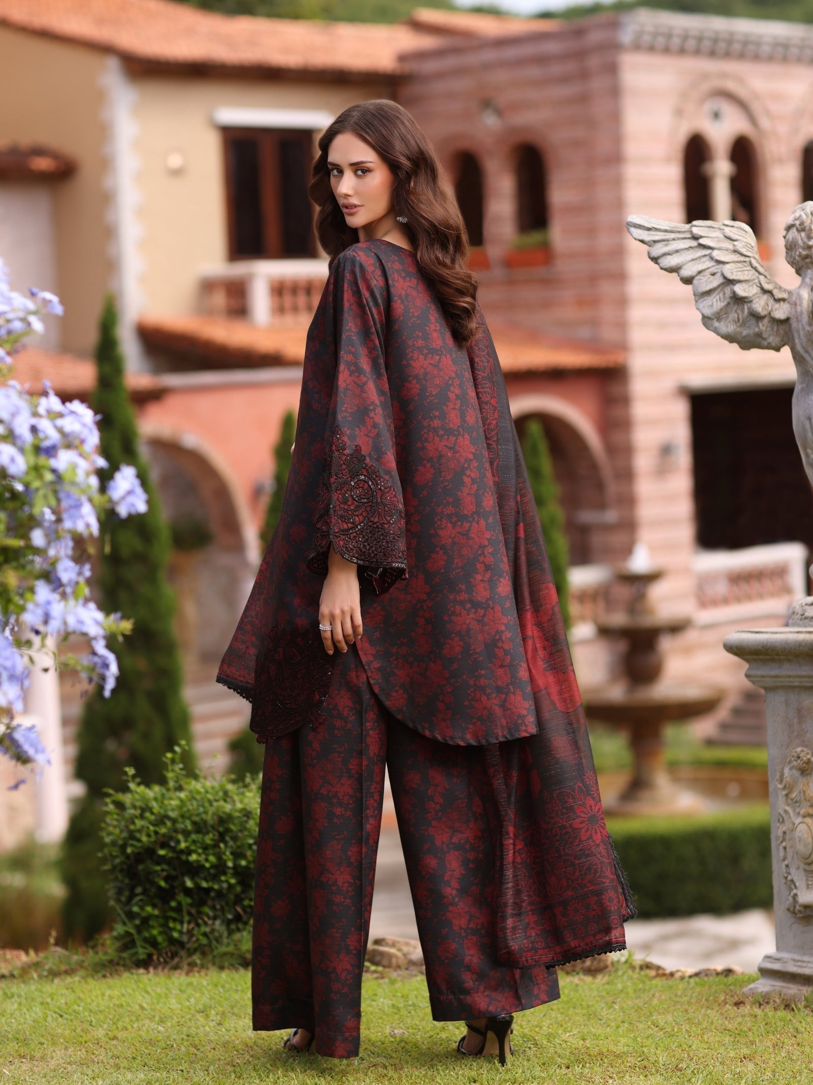 MOHAGNI | Unstitched Lawn Digital Printed 3pcs With Chiffon Dupatta & Patches Eid Collection