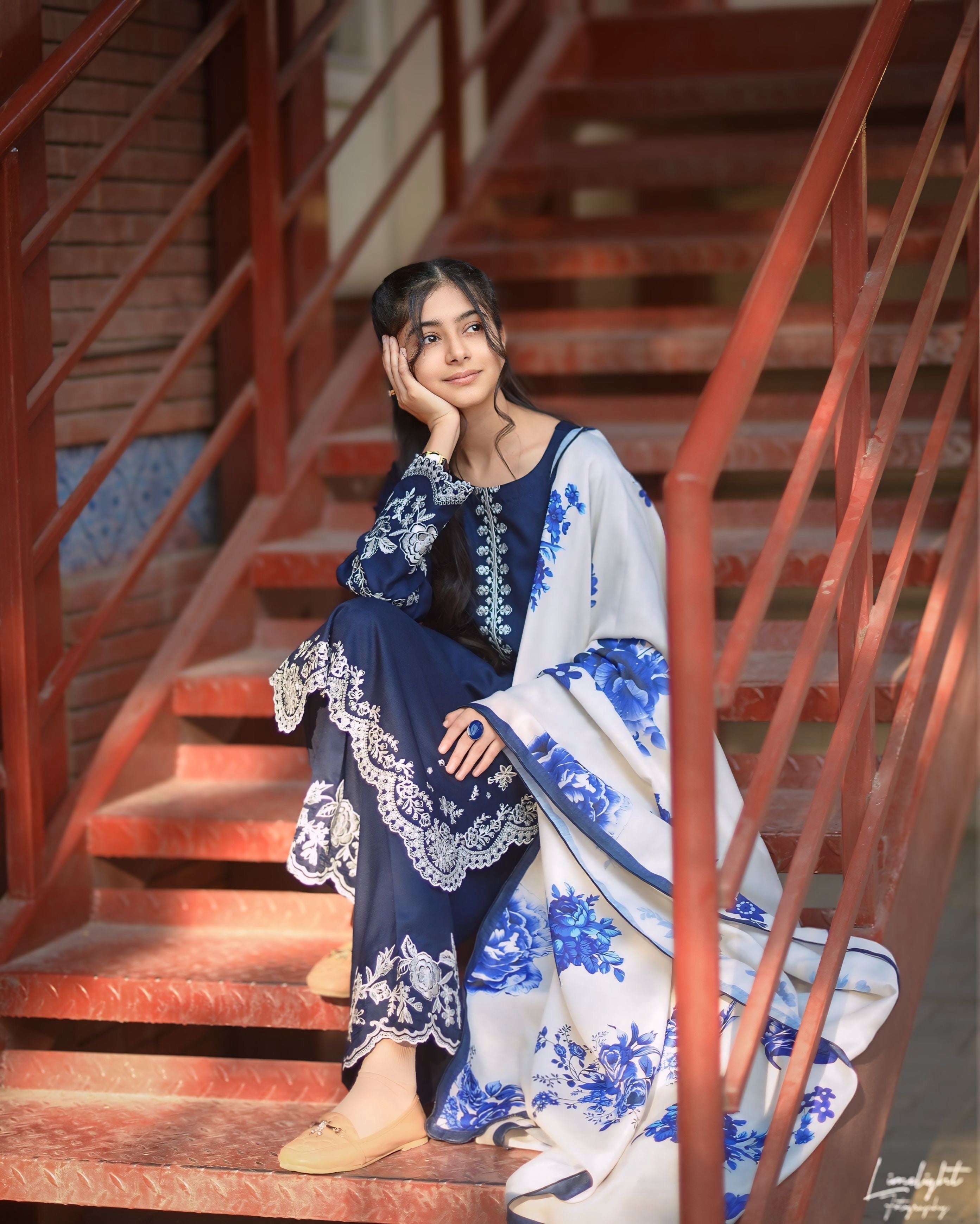 Luxury Dhanak Emb 3Pc D-06